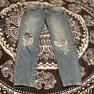 Loose fit blue jeans. Size 11/12 in kids!